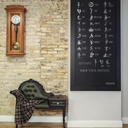 Sherlock Art Apart Otel