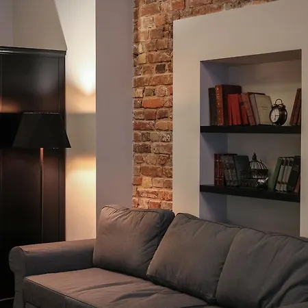 Sherlock Art Aparthotel