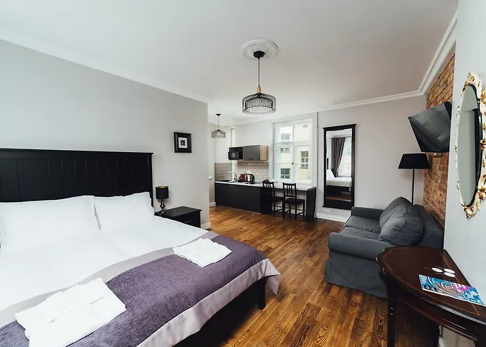 Sherlock Art Aparthotel Riga