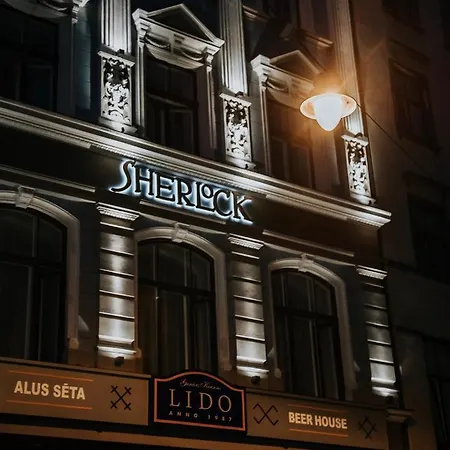 Apart-hotel Sherlock Art 3*