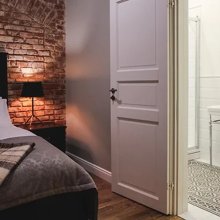 Sherlock Art Lejlighedshotel Riga